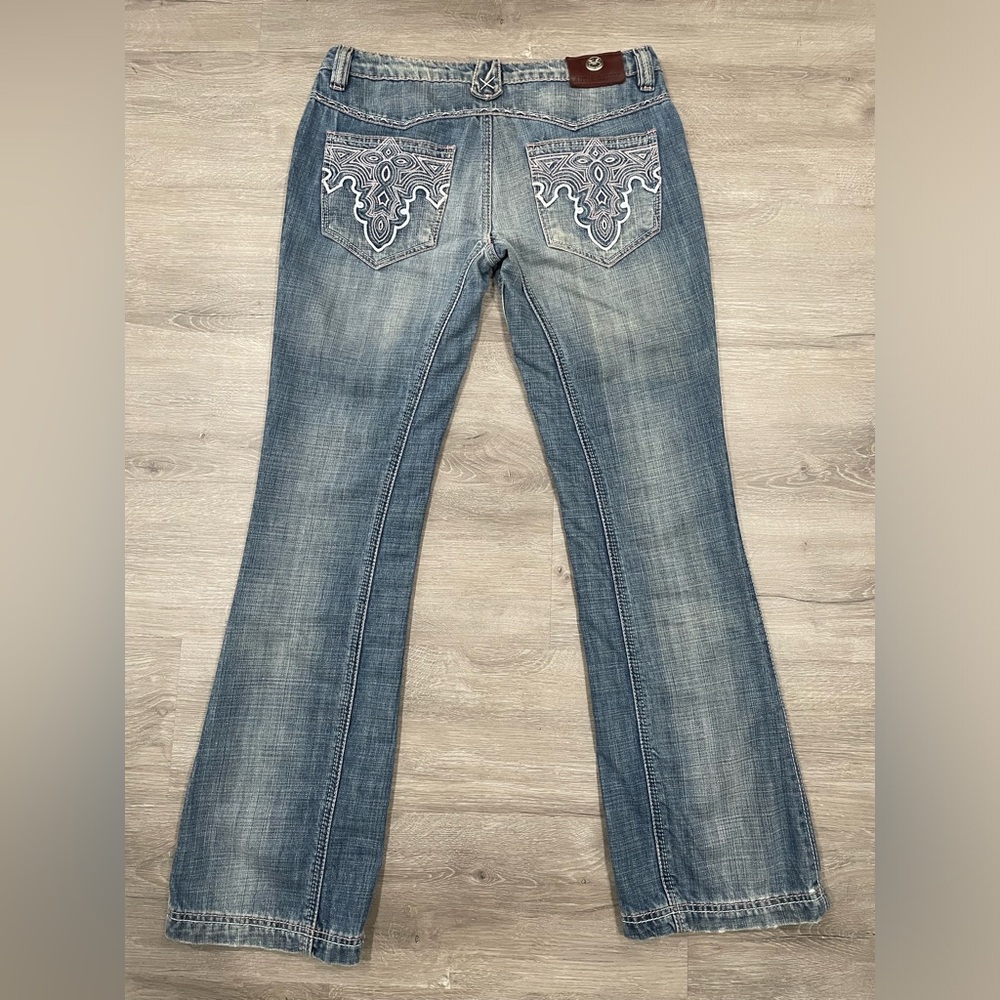 Antik Denim Women’s Flared Jeans Sz 30 (Sz 12US) with Embroidered Back Pockets